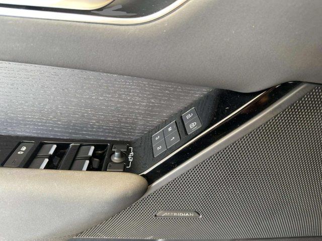 LAND ROVER Range Rover Velar 2.0D I4 204 CV Dark Edition