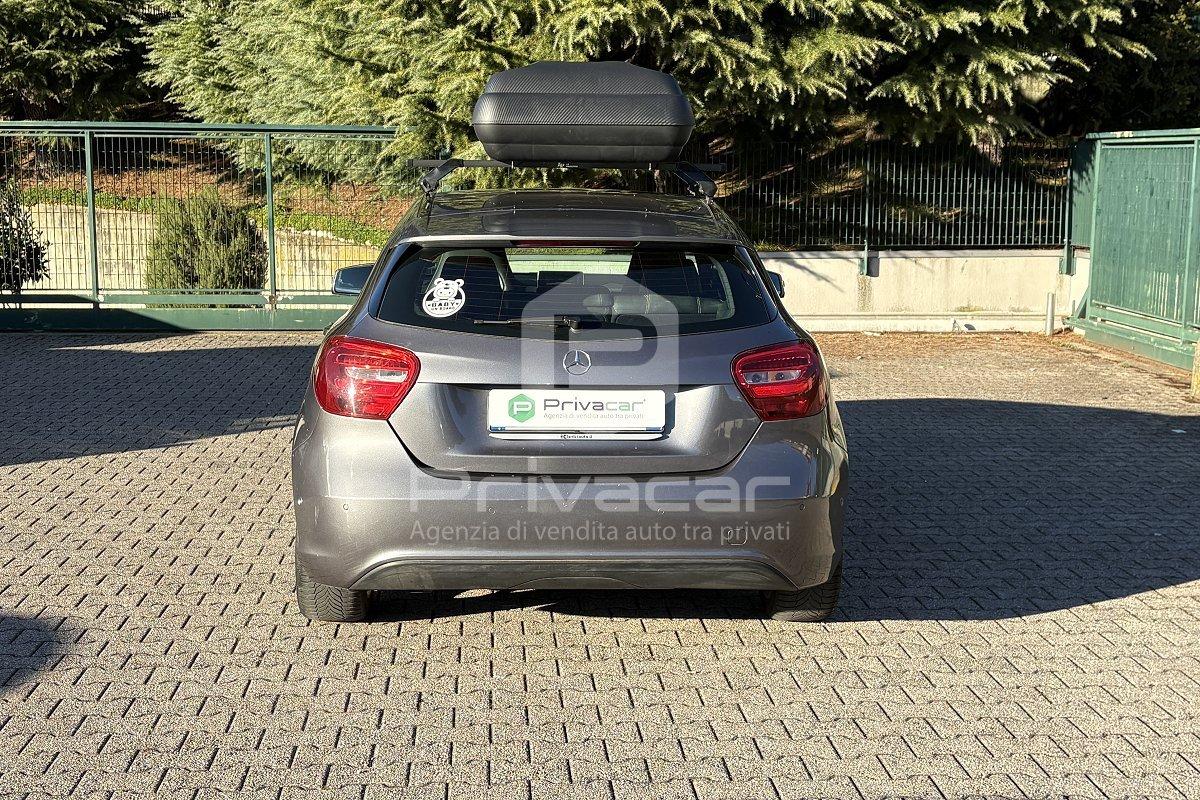 MERCEDES A 180 d Automatic Business