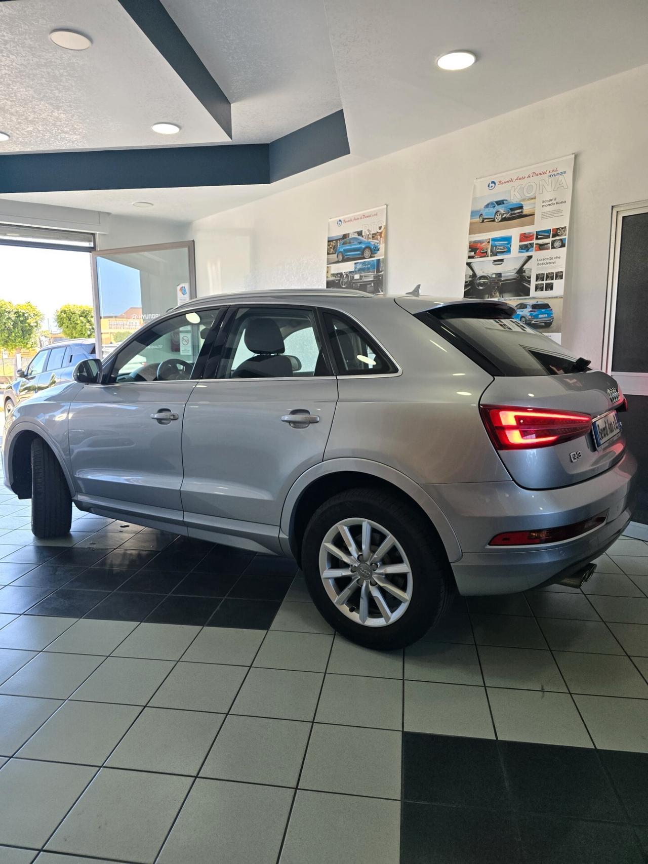 Audi Q3 2.0 TDI 150 CV quattro Sport