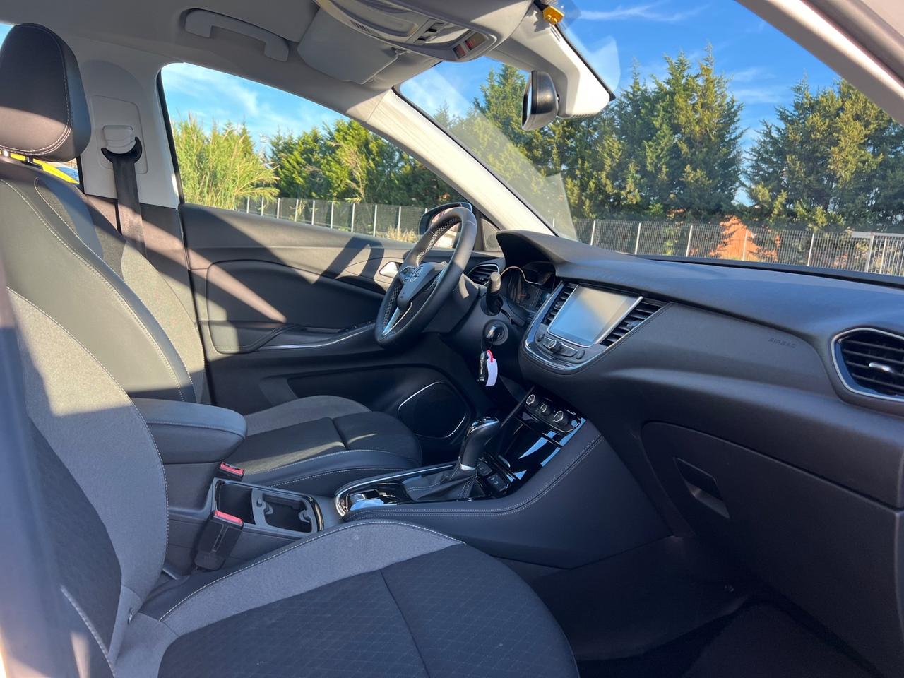 Opel Grandland X 1.5 diesel Ecotec Start&Stop aut. Design Line