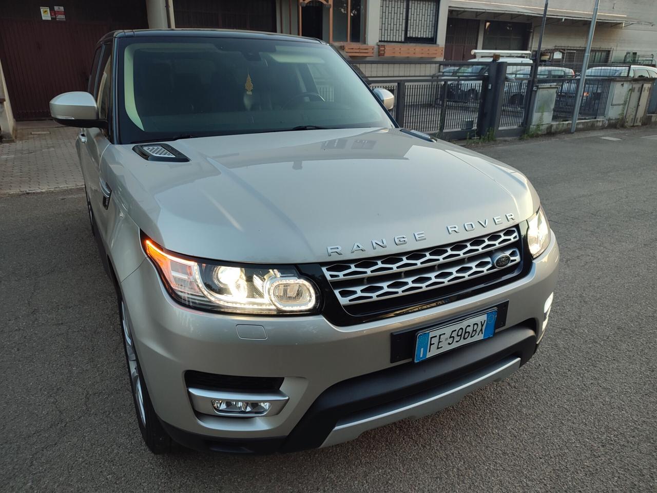 RANGE ROVER SPORT 2016 3.0TDV6 EURO6B COME NUOVA