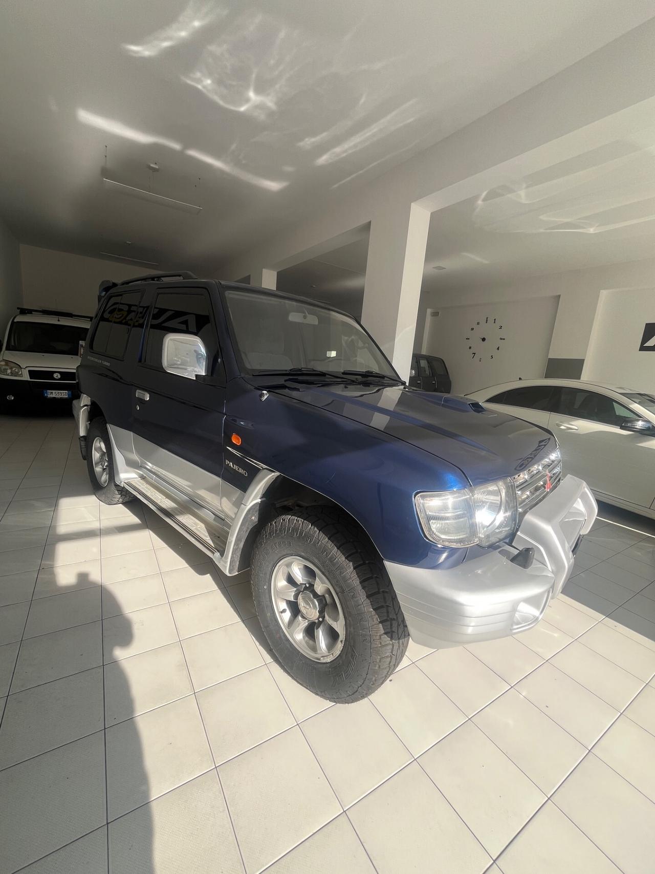 Mitsubishi Pajero 2.8 TDI Metal-top S.S. GLS Target