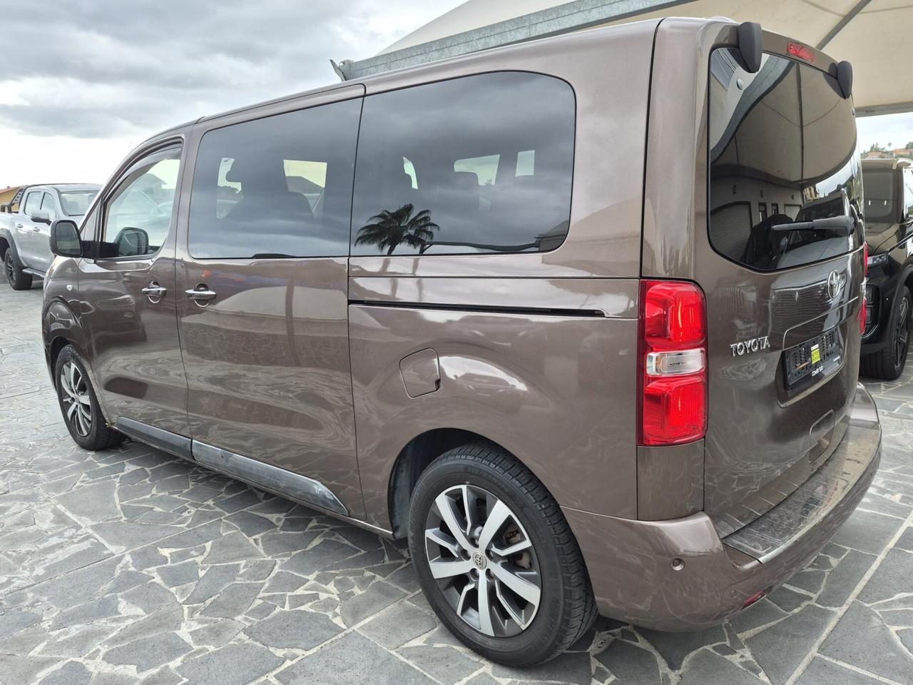 Toyota Proace Verso 2.0D 177 CV L1 D Luxury
