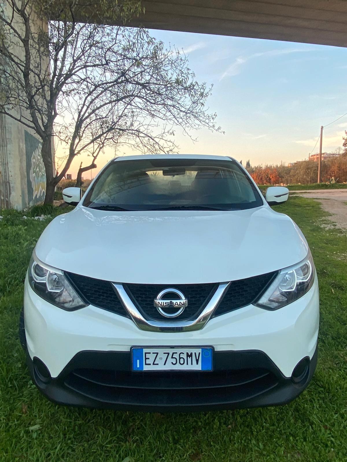 Nissan Qashqai 1.5 dCi Tekna 81kw pari al nuovo