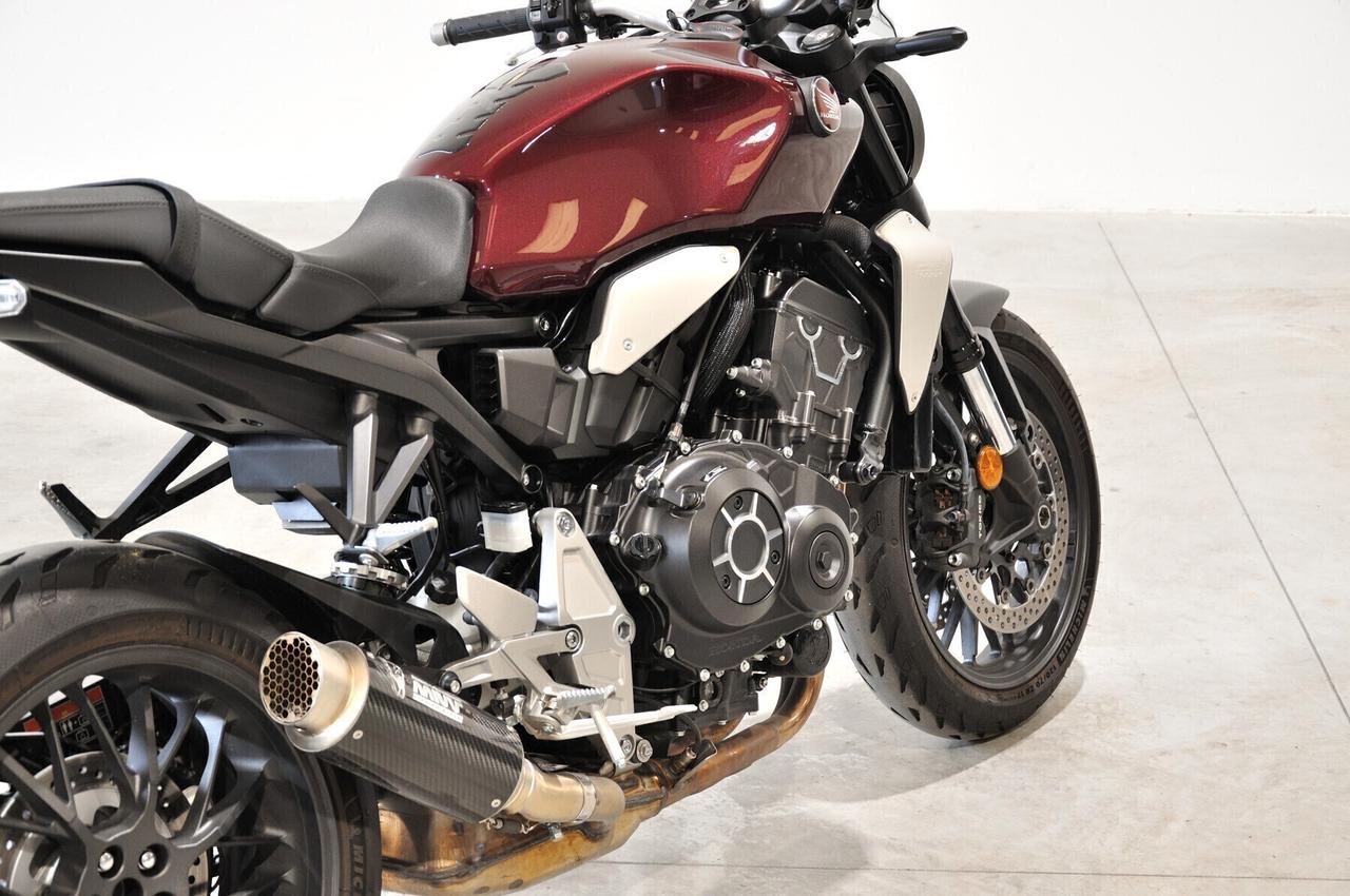 HONDA CB100R ABS 1.600 km tagliandata pari al nuovo