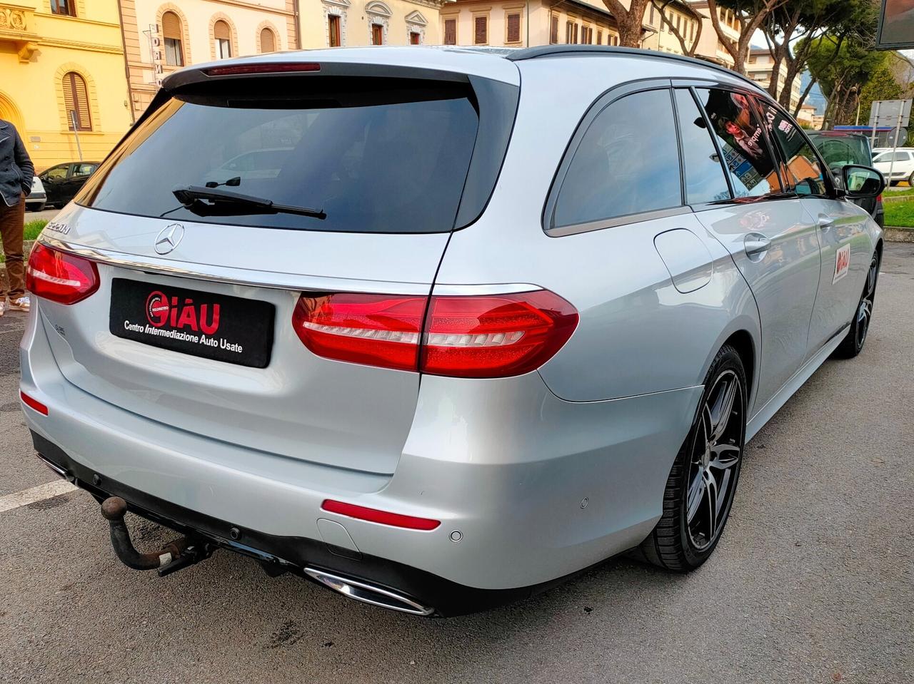 Mercedes-Benz E 220d Auto Premium Plus + Pack AMG