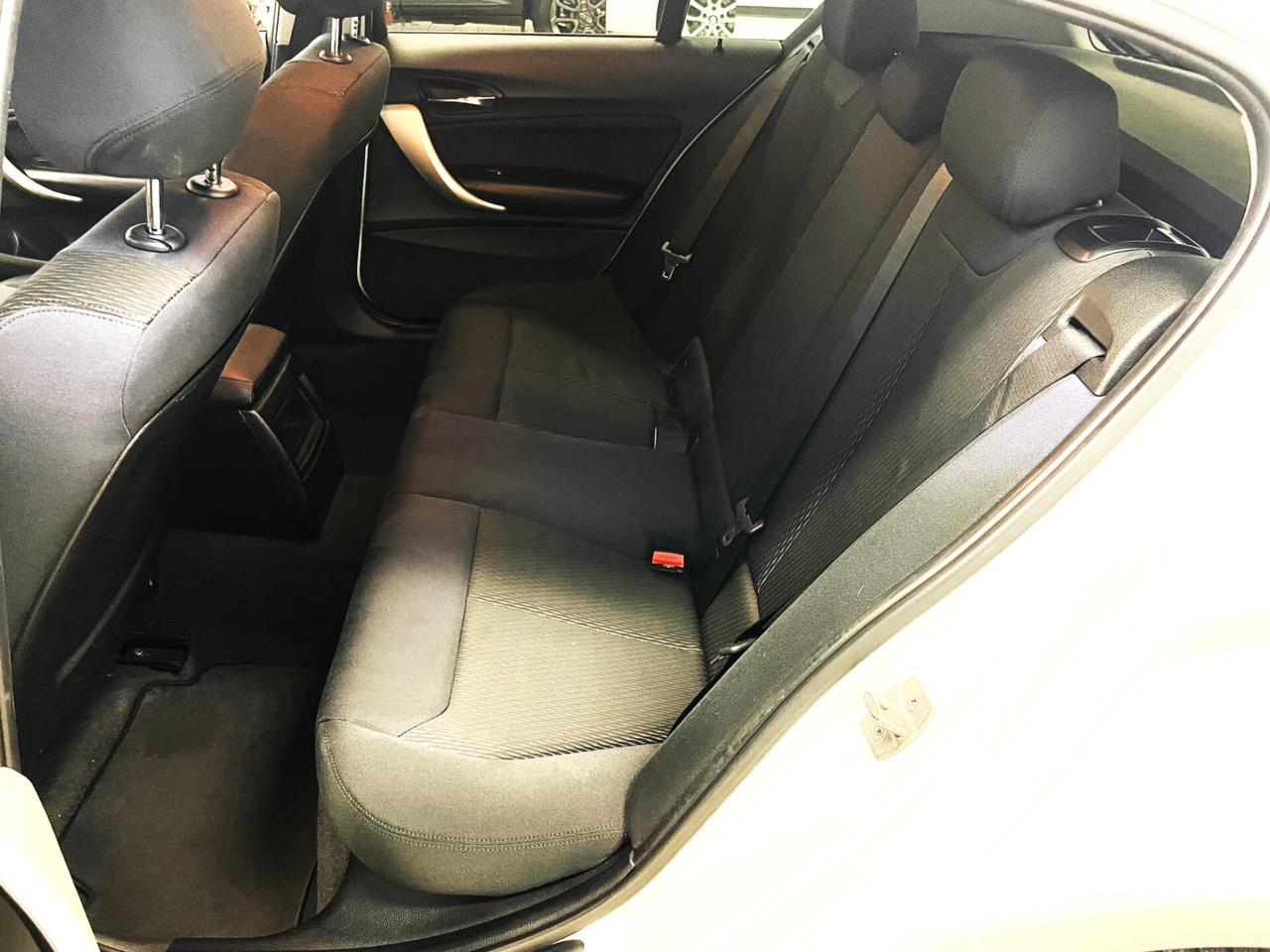 Bmw 114d 5p. Business