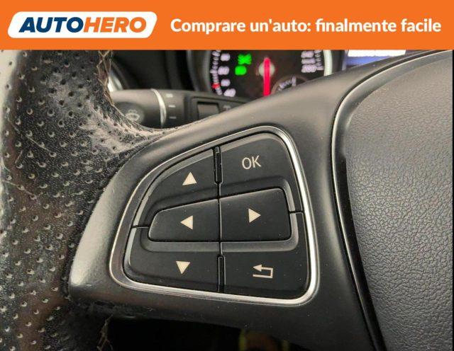 MERCEDES-BENZ A 200 d Sport