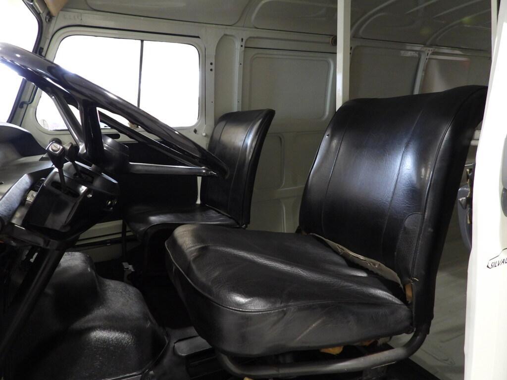 Renault Alpine A310 ESTAFETTE 800 R2136