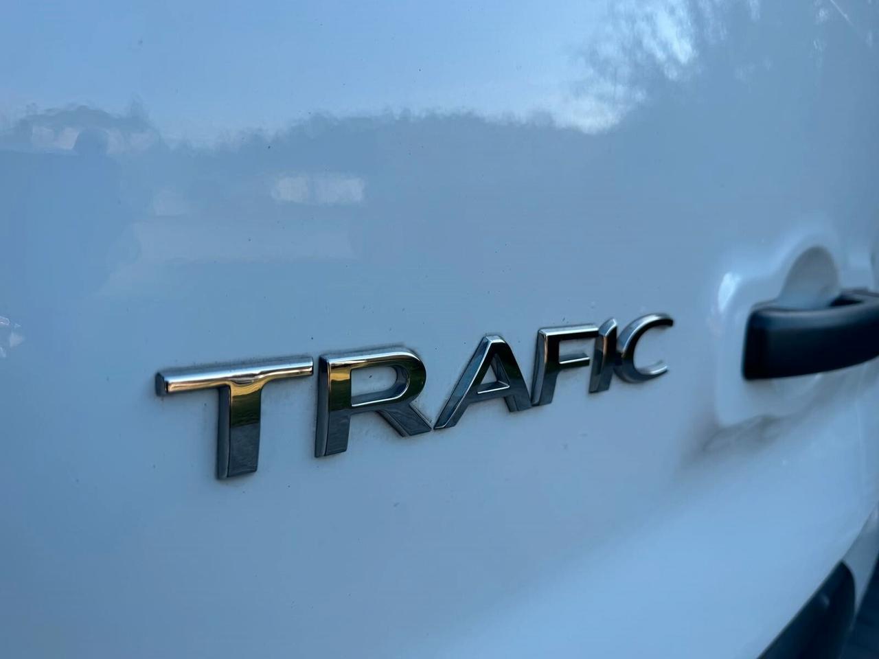 Renault Trafic T29 1.6 DCI 125CV SeS ICE 6 posti N1-WEBASTO