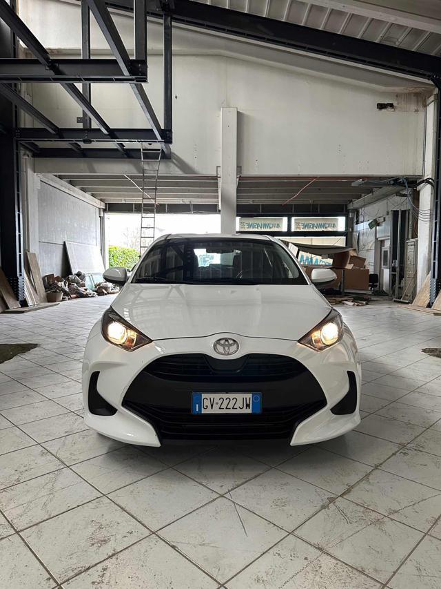 TOYOTA Yaris 1.5 Hybrid 5 porte Active