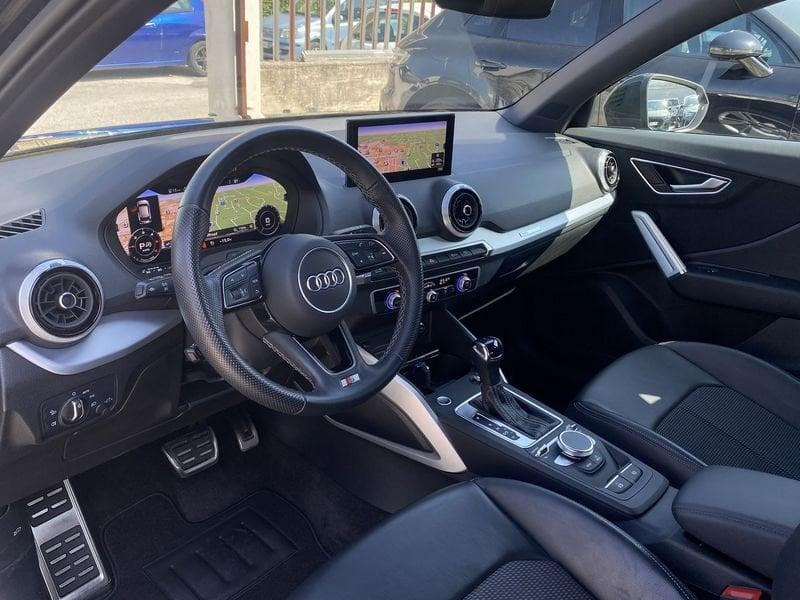 Audi Q2 S Line interno ed esterno 2.0 TDI 150CV s-tronic 35
