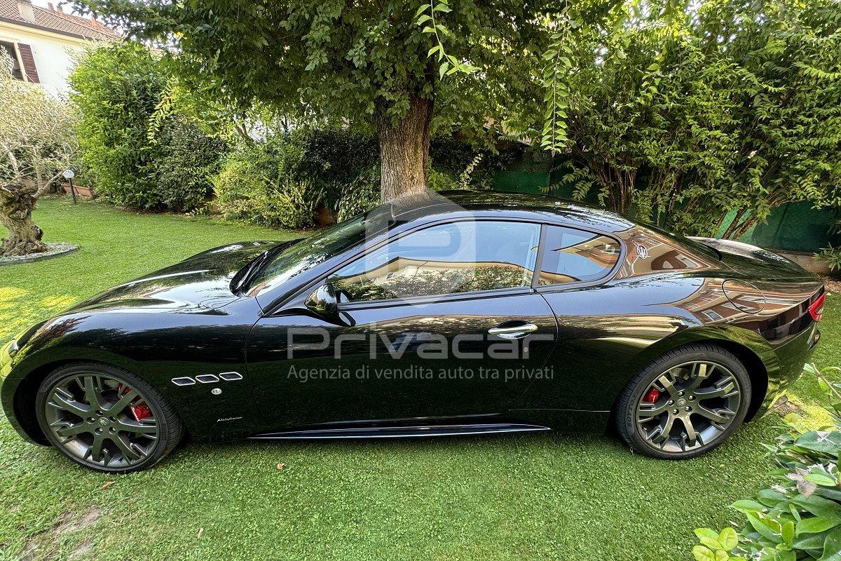 MASERATI GranTurismo 4.7 V8 S