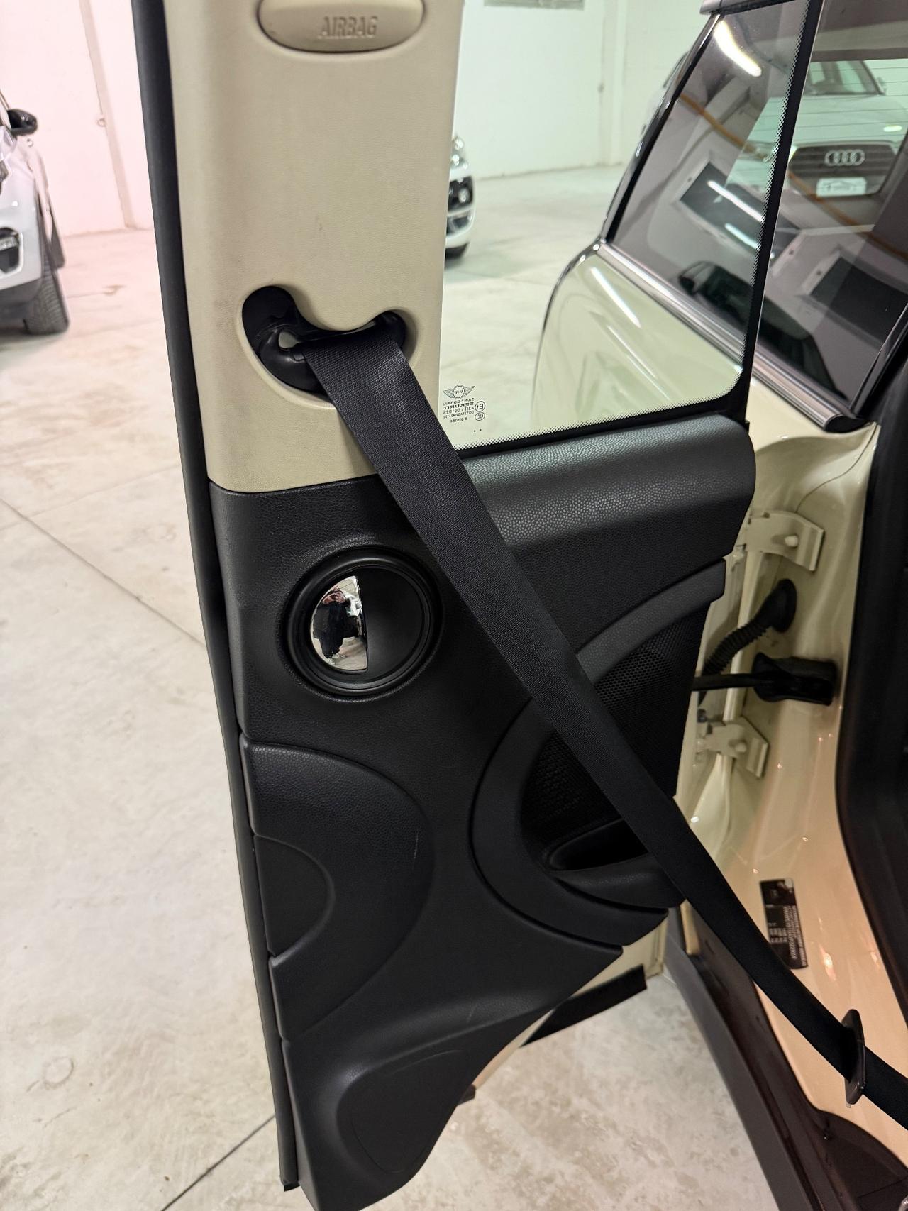 Mini Cooper D Clubman 1.6 16V