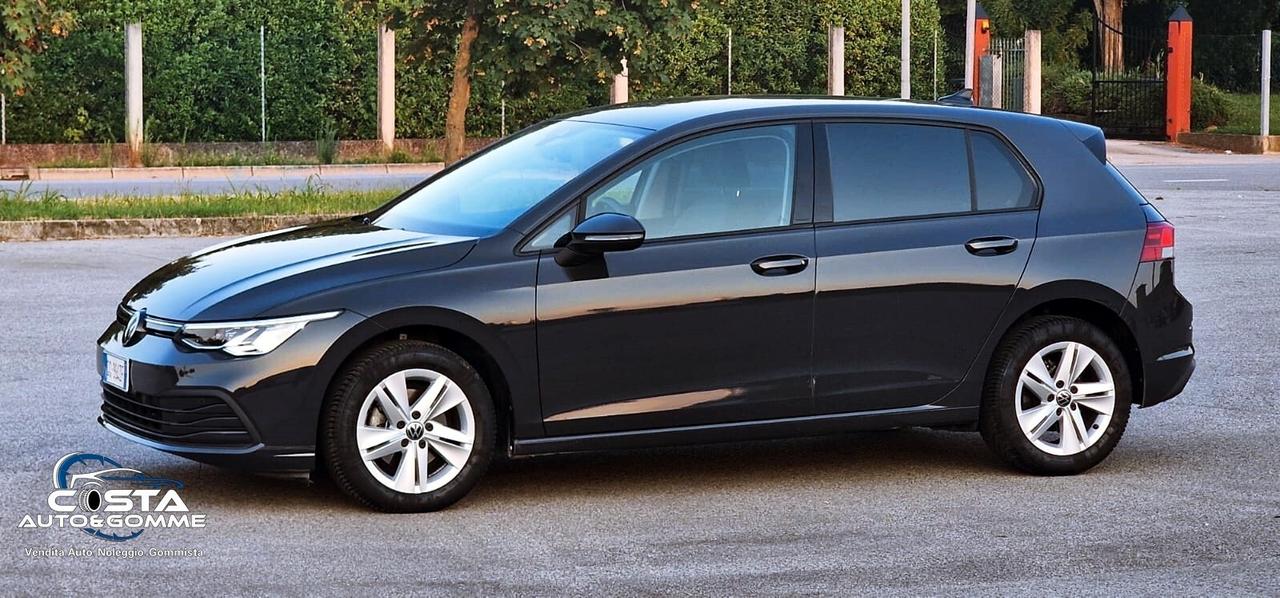 volkswagen Golf VIII 2020 2.0 tdi 115cv ok Neopatentati