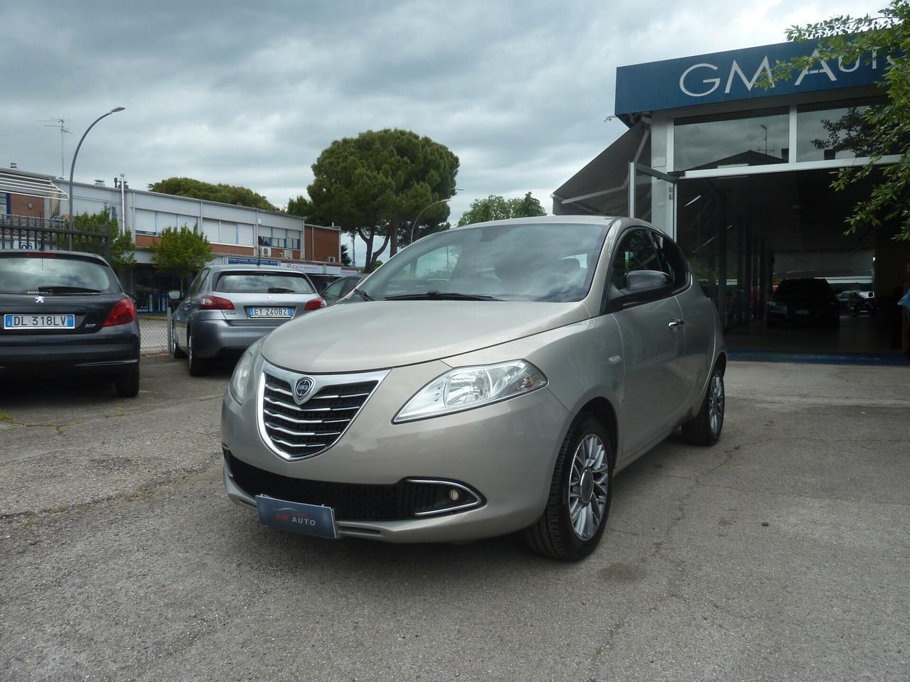 Lancia Ypsilon 1.2 69 CV 5p. GPL OK Neopatentati