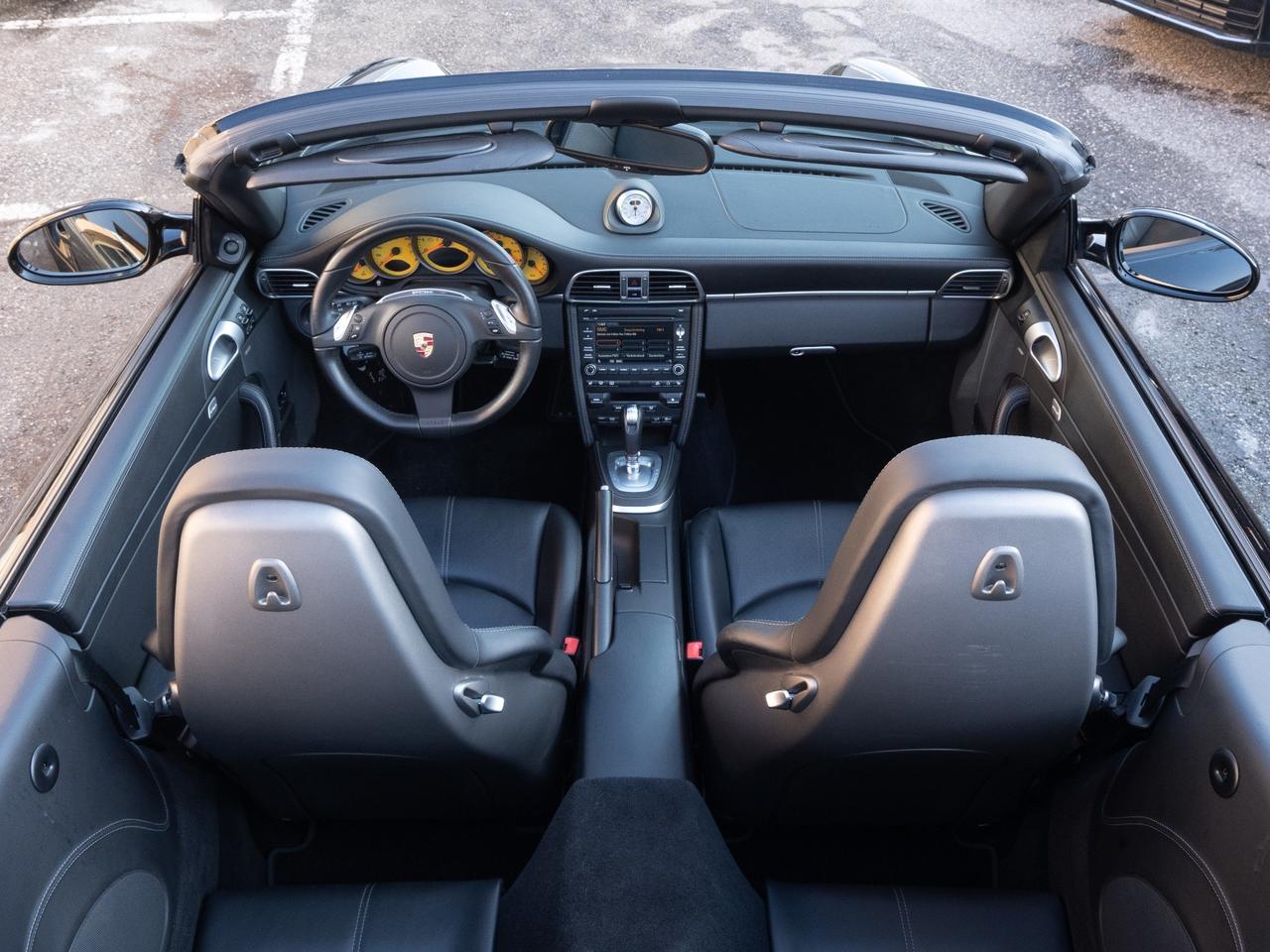 Porsche 911 TURBO CABRIOLET - PDK