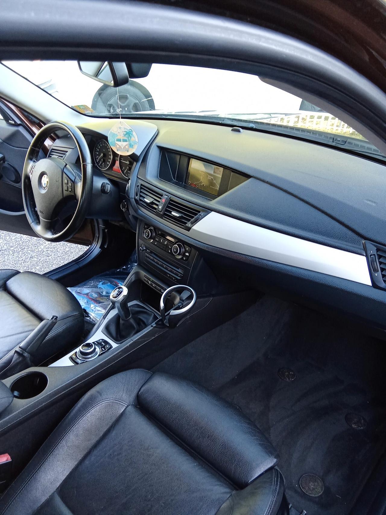 Bmw X1 sDrive20d Futura 011