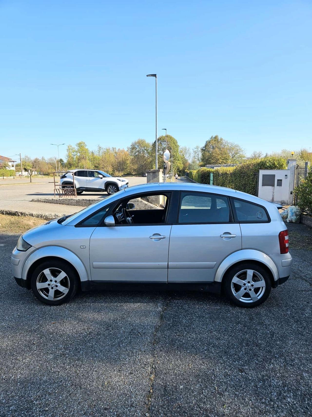 Audi A2 NEOPATENTATI