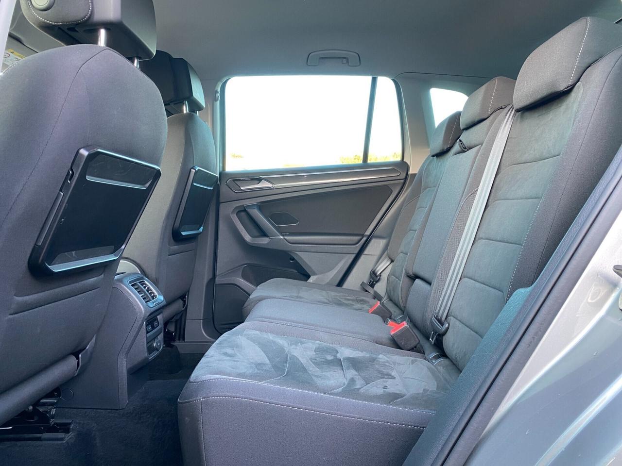 VOLKSWAGEN - Tiguan - 2.0 TDI DSG Executive BMT -