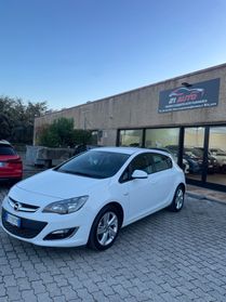 Opel Astra 1.4 Turbo 120CV 5 porte Cosmo