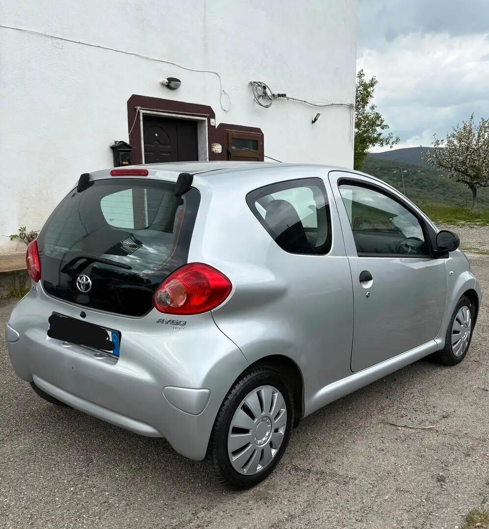 Toyota Aygo 1.0 12V VVT-i 3 porte