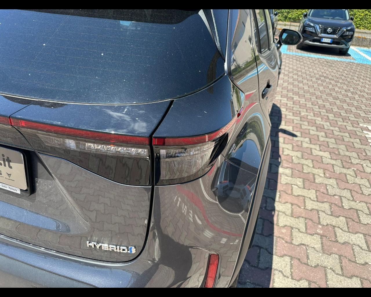 TOYOTA Yaris Cross 1.5h Lounge fwd 116cv e-cvt
