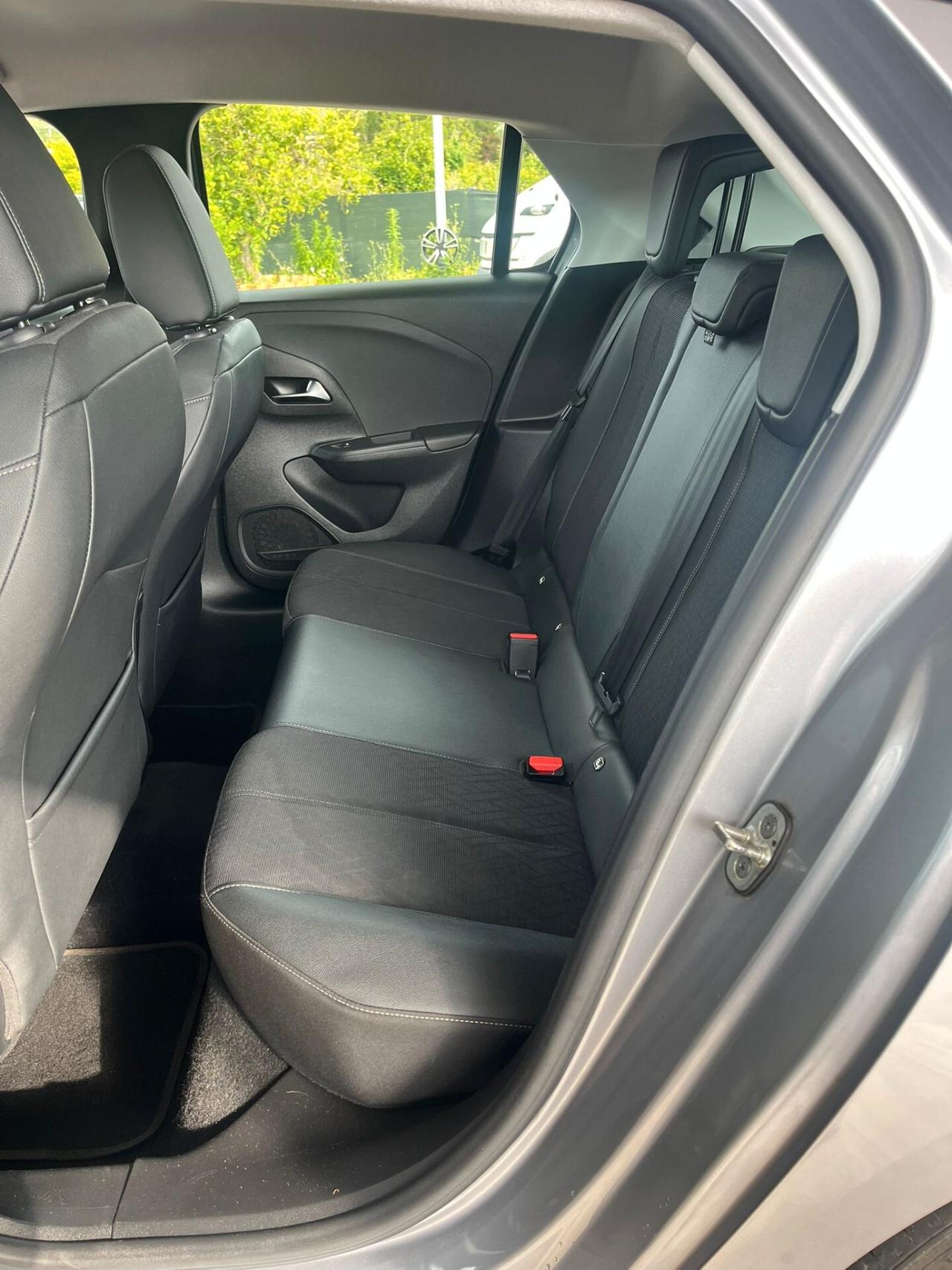 Opel Corsa 1.2 Elegance