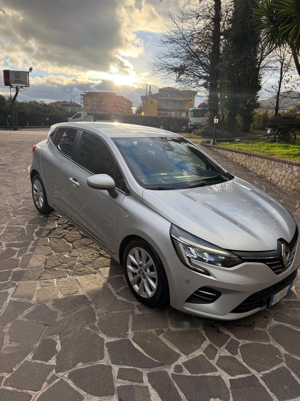 Renault Clio TCe 100 CV GPL 5 porte Intens full full optional