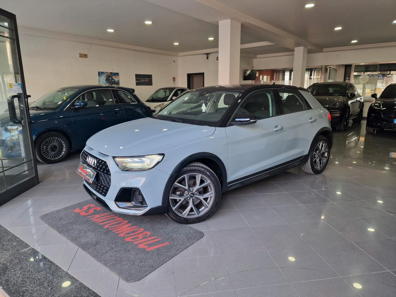 Audi A1 citycarver 30 TFSI S tronic Identity Contrast