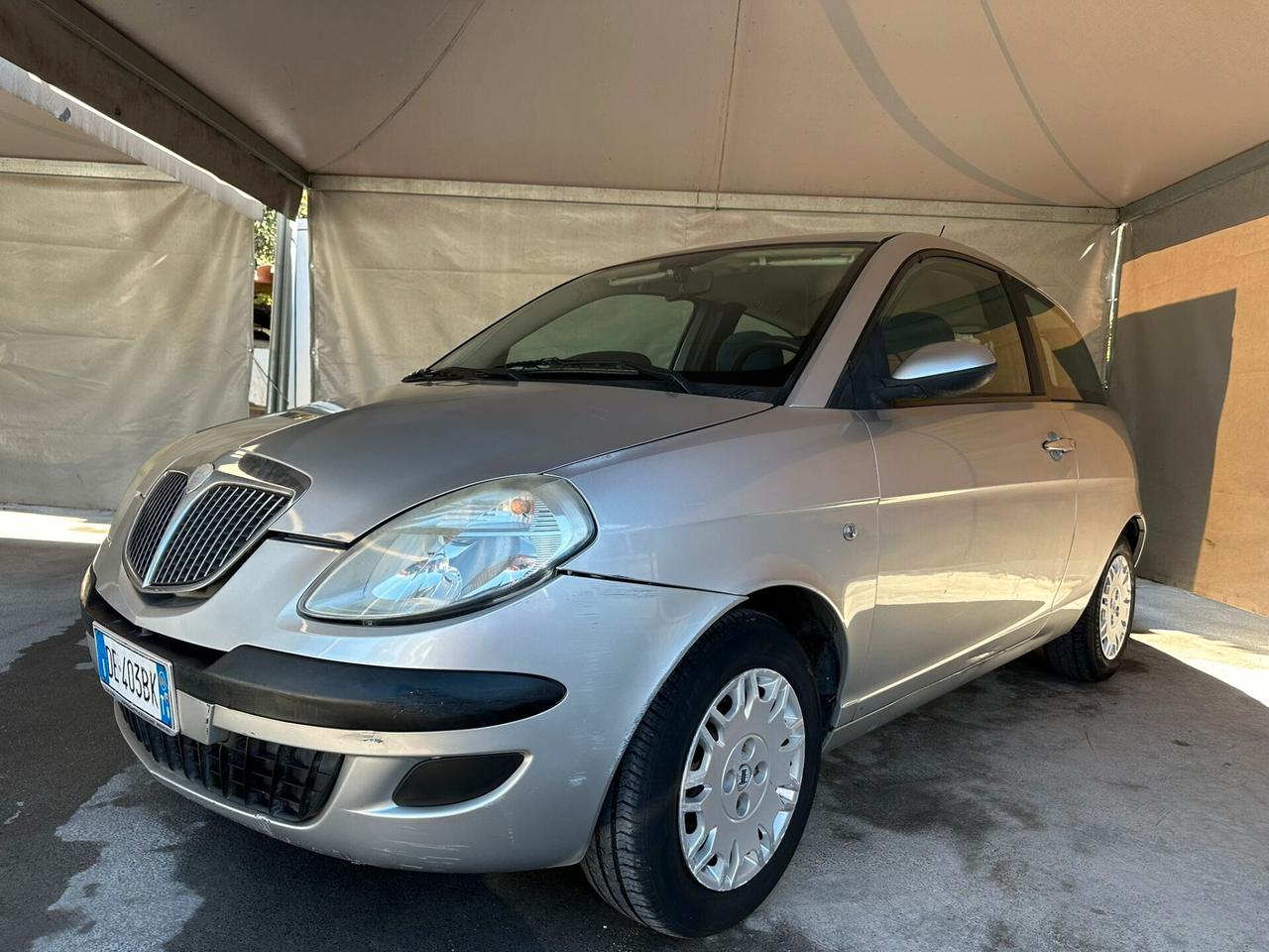 Lancia Ypsilon 1.2 Versus GPL