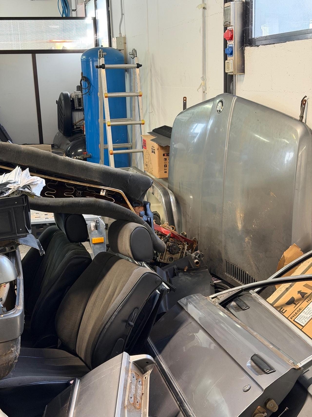 Bmw 318i 1981 ASI anche motore 323i