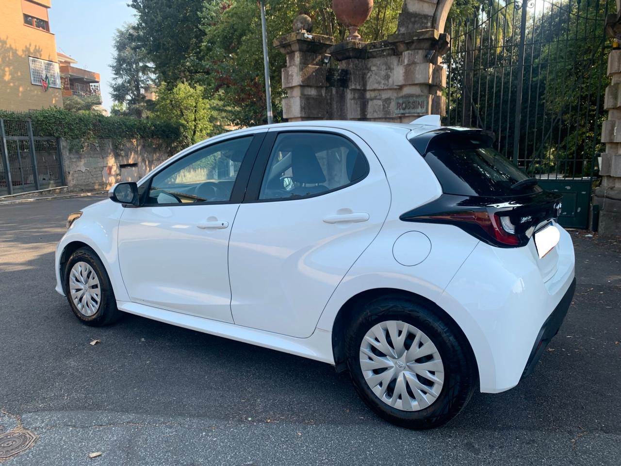 Yaris 1.5 Hybrid ACTIVE 12/2022 AZIENDALE KM26100