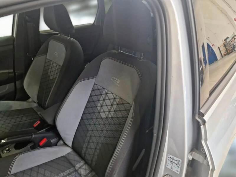 Volkswagen Taigo 1.0 TSI 110 CV R-Line x2 + Tetto