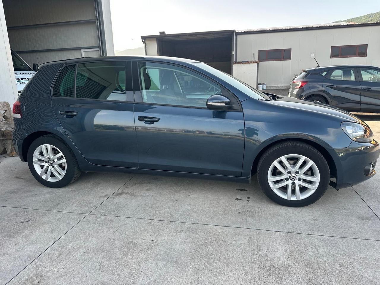 Volkswagen Golf 1.6 TDI DPF 5p. Highline