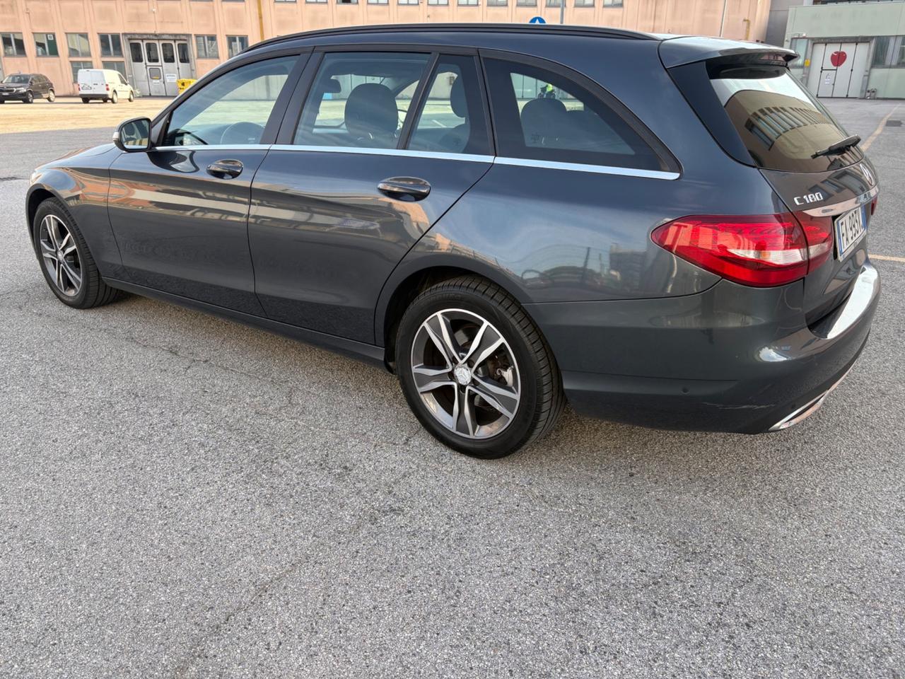 Mercedes-benz C 180 d S.W. Executive anno 2015