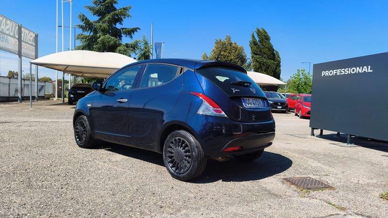 Lancia Ypsilon 1.2 69cv Silver