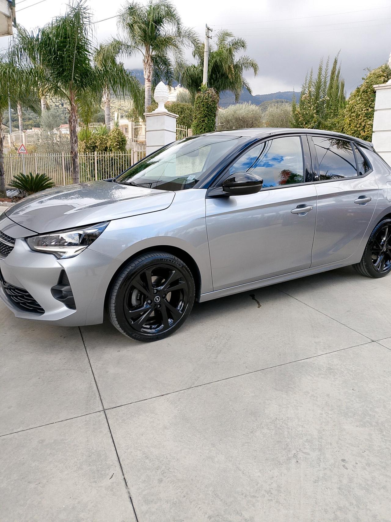 Opel Corsa 1.2 100 CV GS Line