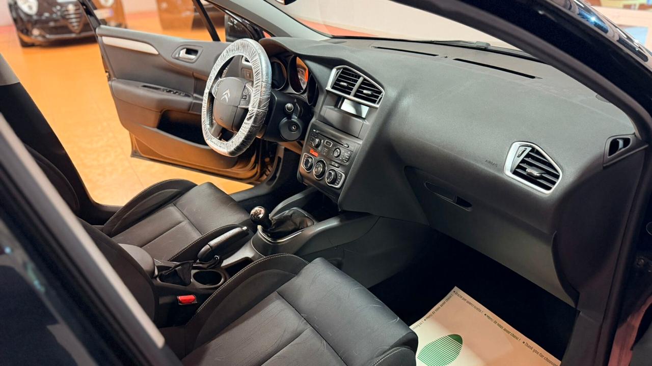Citroen C4 1.4 VTi 95 Attraction
