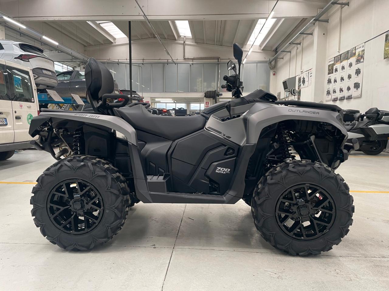 Can Am Outlander MAX XT T ABS 700