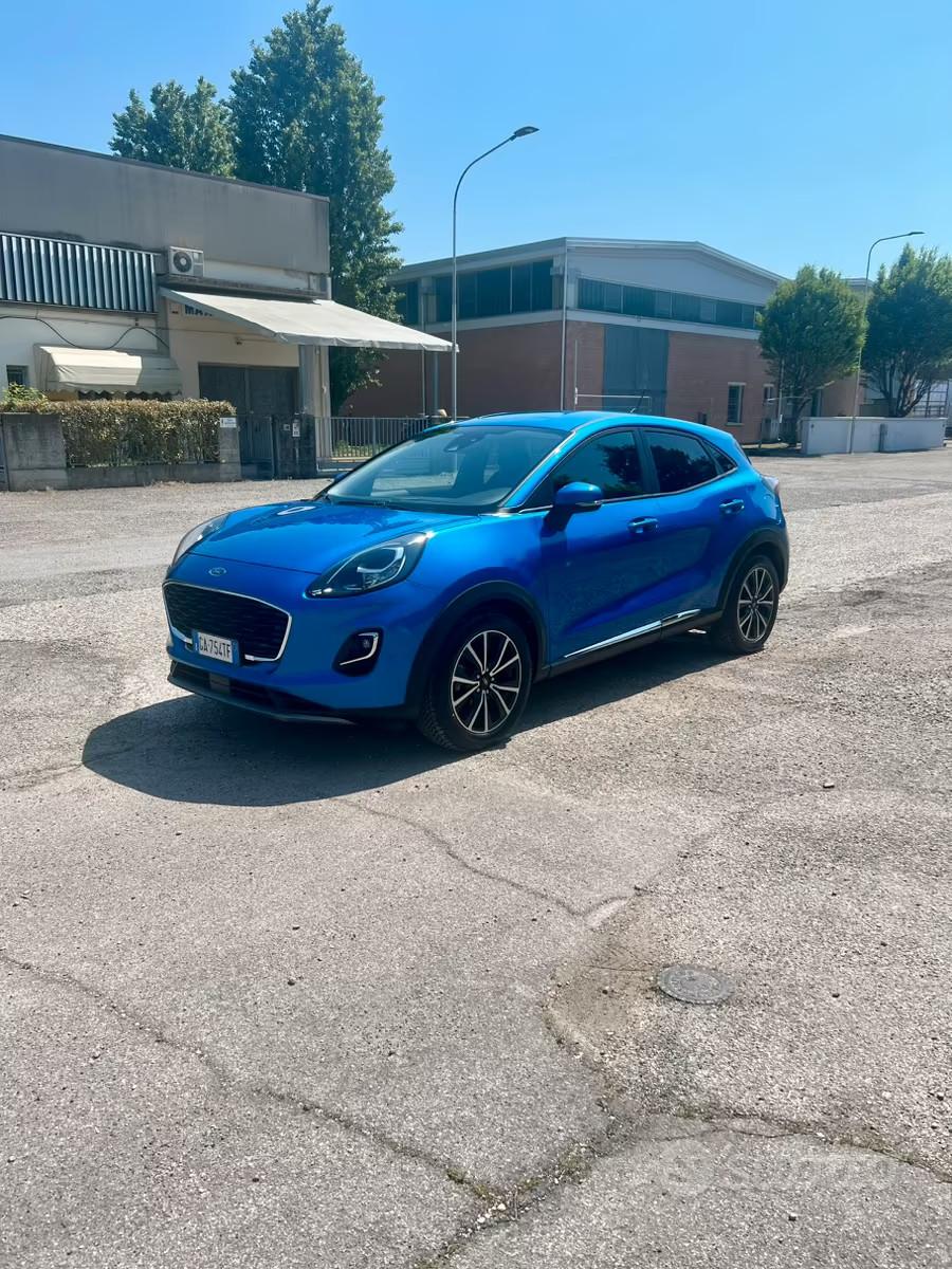 Ford puma titanium 1.0 125cv (NEOPATENTATI)