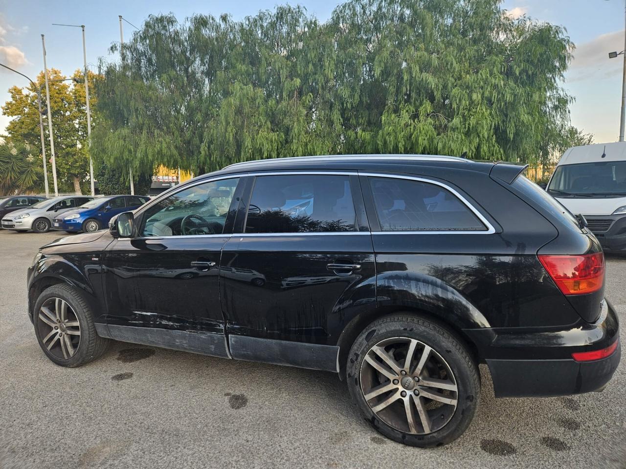 Audi Q7 3.0 V6 TDI 233CV quattro tiptronic
