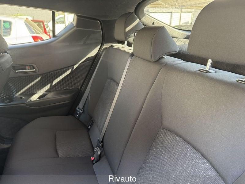 Toyota C-HR C-HR 1.8 Hybrid E-CVT Style