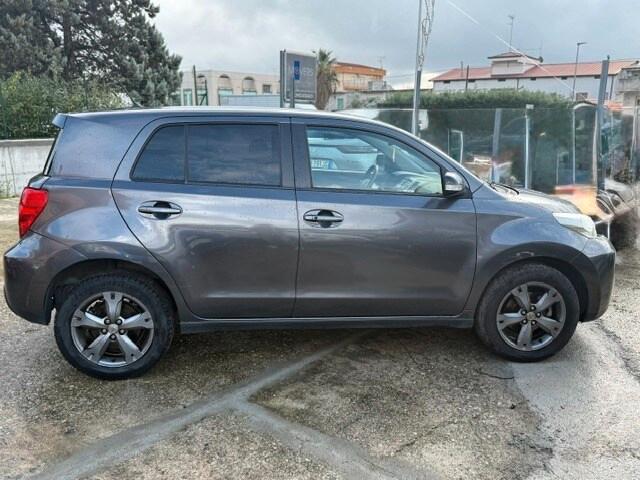 TOYOTA Urban Cruiser Urban Cruiser 1.4 D-4D AWD...