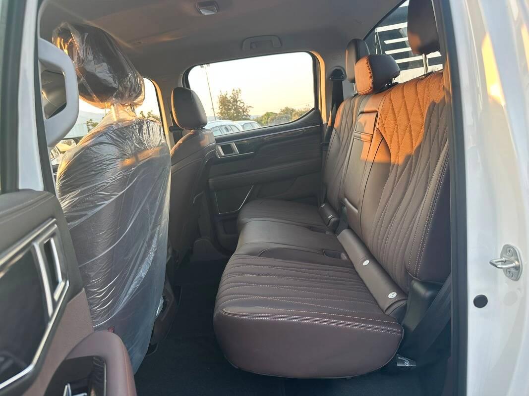 Foton Tunland V9 2.0 vgt turbo 48V Flagship 8at