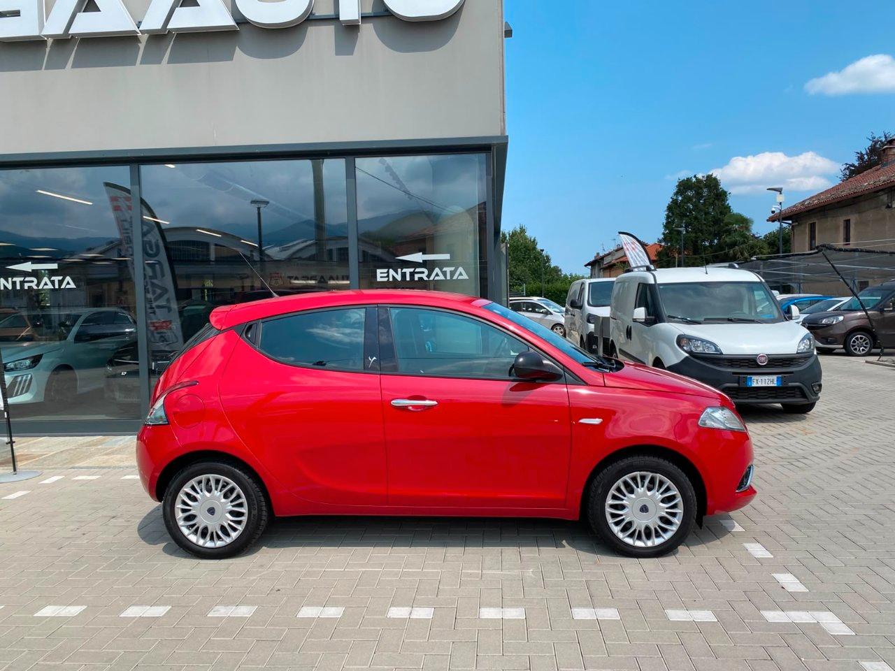 Lancia Ypsilon 5 Porte Ypsilon 1.2 Silver 69cv