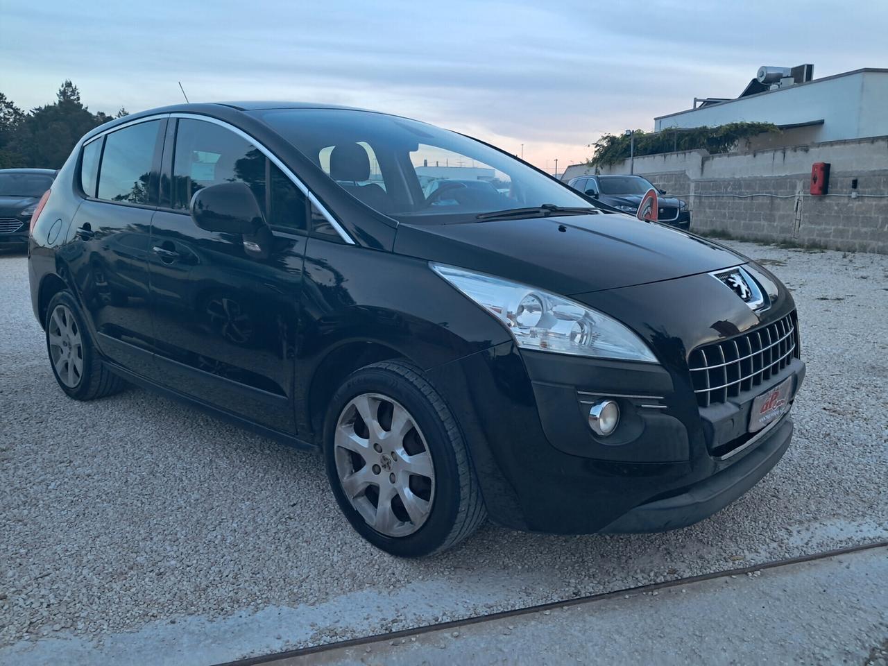 Peugeot 3008 -1.6HDI--110CV* Allure *CLIMA-PARK*