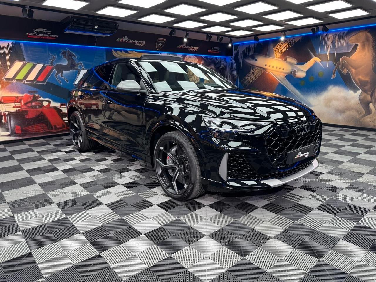 Audi Q8 RS TFSI V8 quattro tiptronic Performance (570)