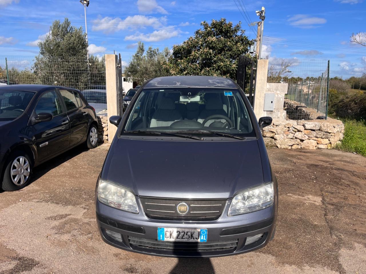 Fiat Idea 1.2 16V