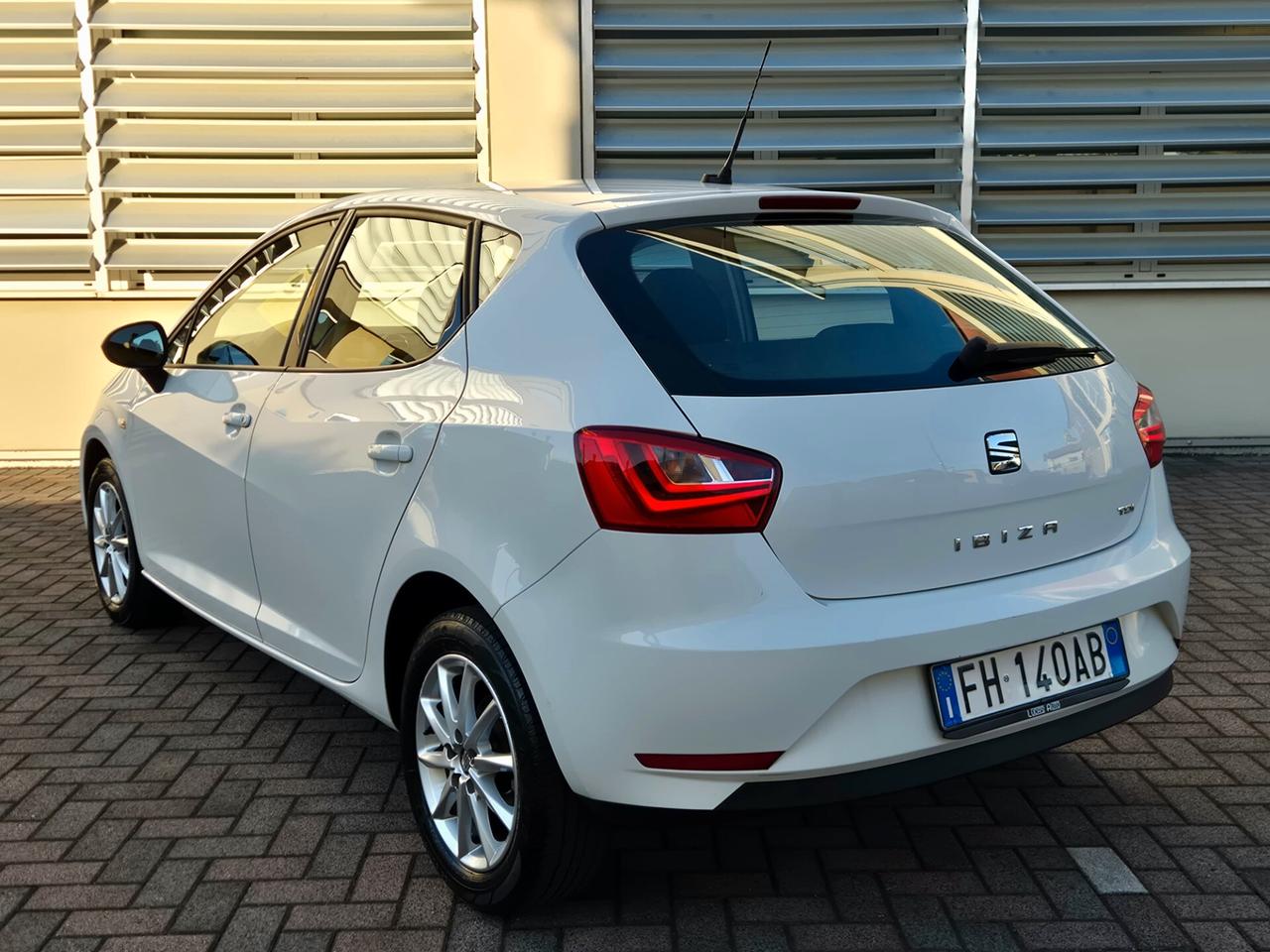 Seat Ibiza 1.4 TDI 90 CV CR 5p. Business
